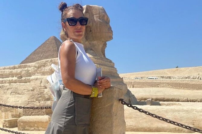 Tour to great pyramids of Giza, Sphinx & shopping tour with lunch - Egyptian Lunch After the Monuments