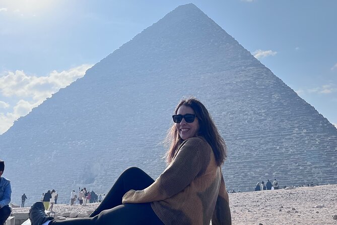 Vip Tour Giza pyramids, sphinx with Camel Ride and Vip lunch - Is $10 good value?