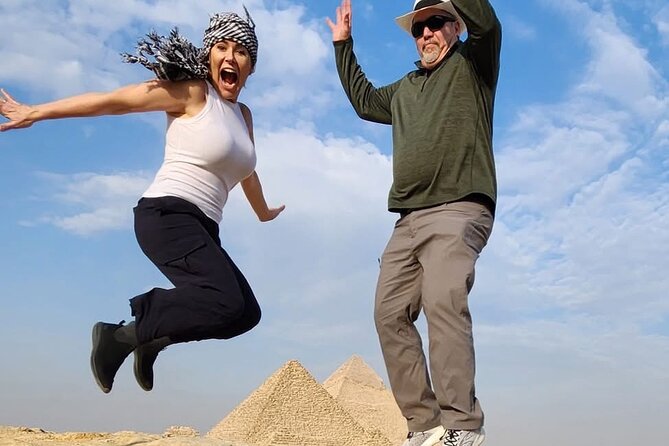 VIP tour of Giza plateau - A 30-minute camel ride with nine-pyramid views